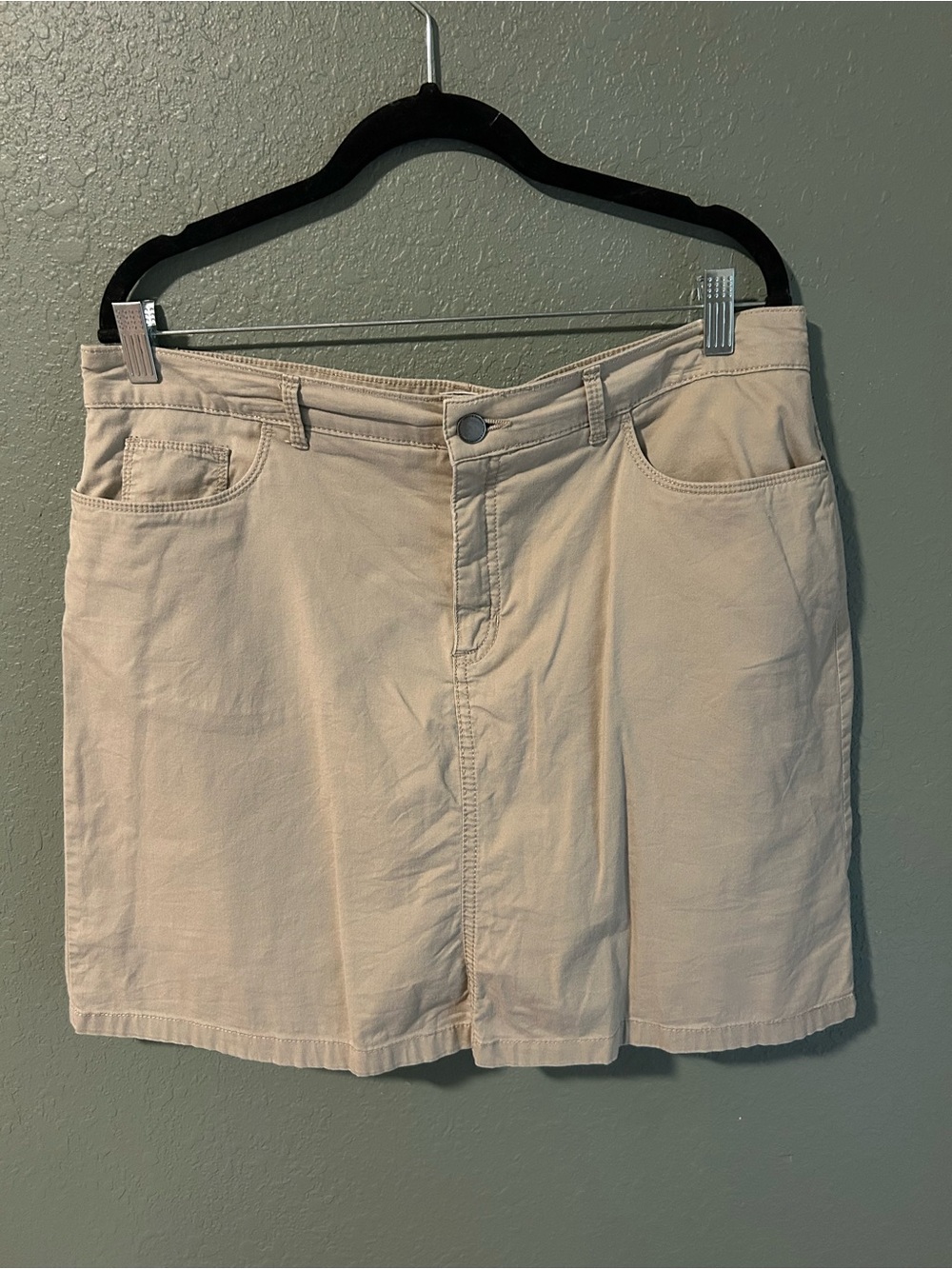 Beige Croft & Barrow skort with built in shorts, size 14 #skort #builtins